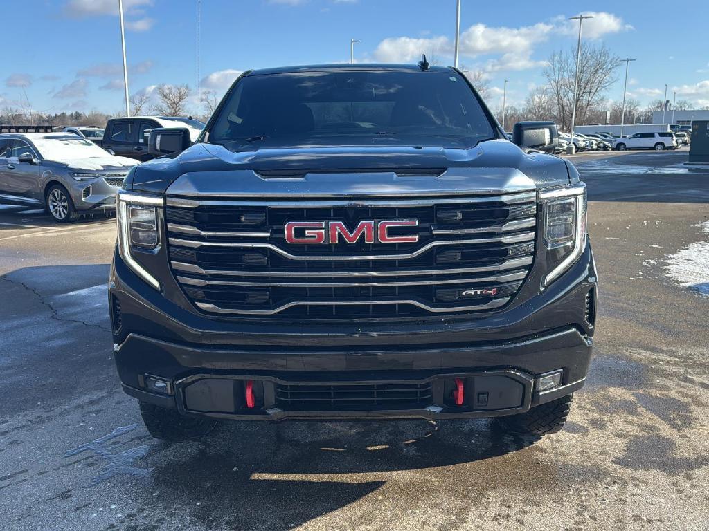 used 2022 GMC Sierra 1500 car, priced at $46,905