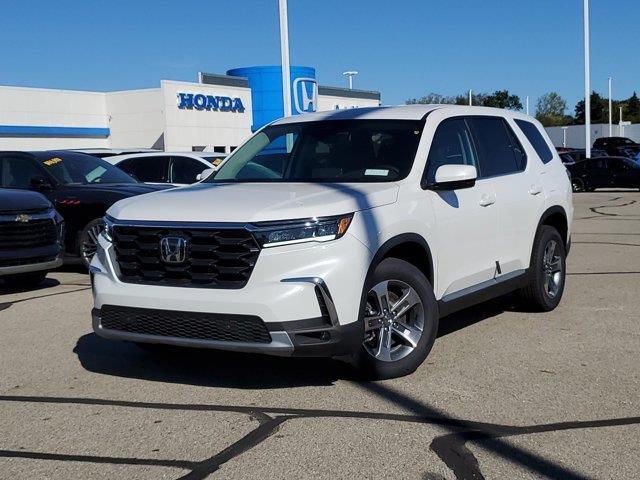 new 2025 Honda Pilot car, priced at $46,000