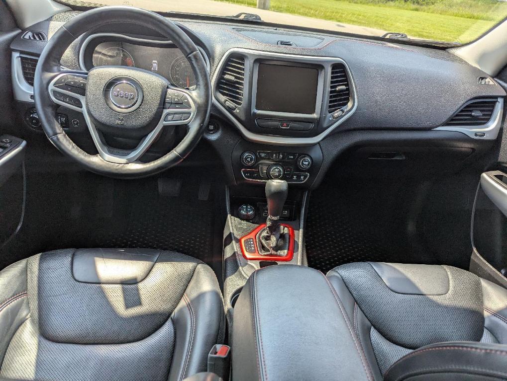 used 2018 Jeep Cherokee car, priced at $16,355