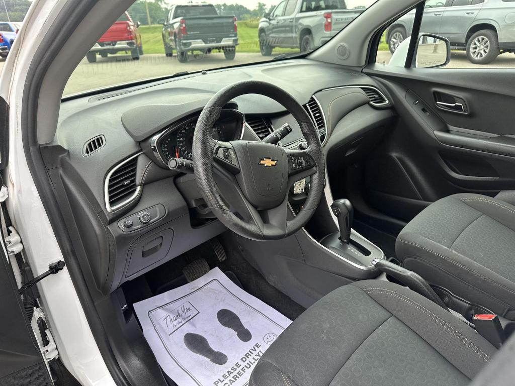 used 2022 Chevrolet Trax car, priced at $18,489