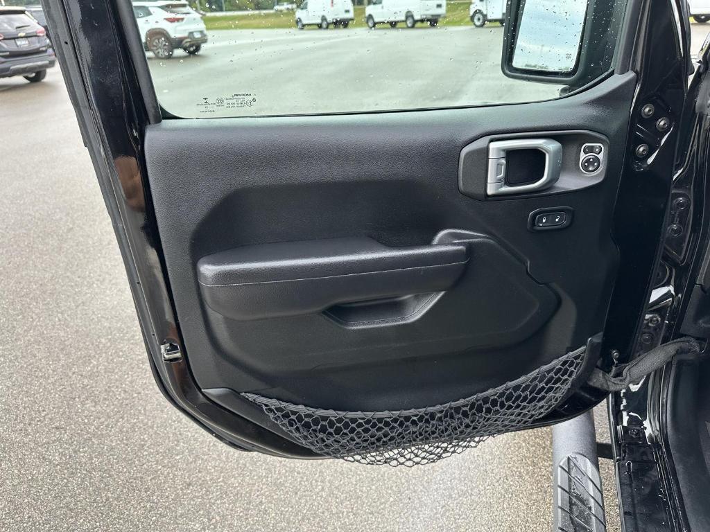 used 2019 Jeep Wrangler Unlimited car, priced at $23,000