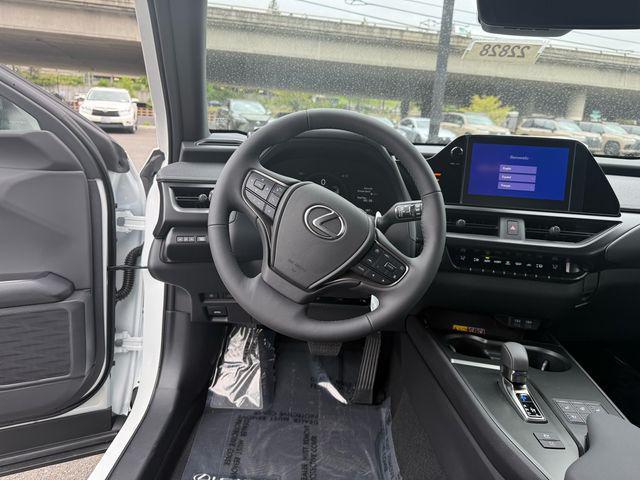 new 2025 Lexus UX 300h car, priced at $42,132