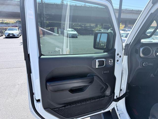 used 2020 Jeep Gladiator car, priced at $30,999