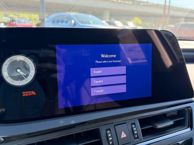 new 2025 Lexus ES 300h car, priced at $46,853