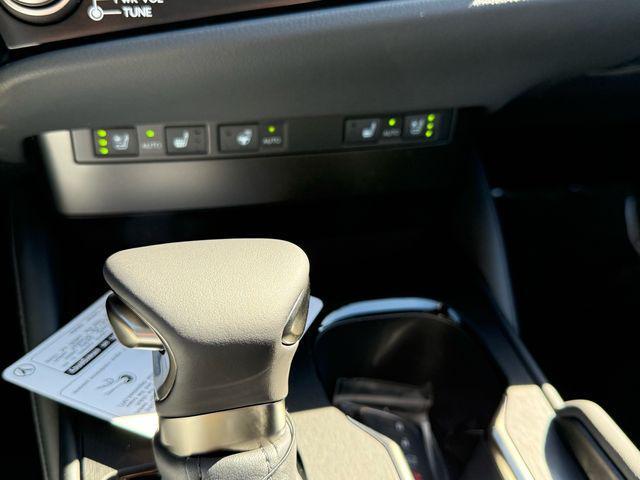 new 2025 Lexus ES 300h car, priced at $46,853