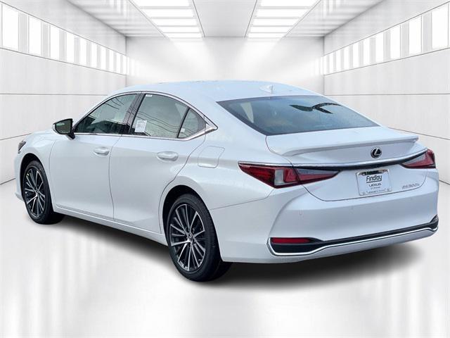 new 2025 Lexus ES 300h car, priced at $46,486