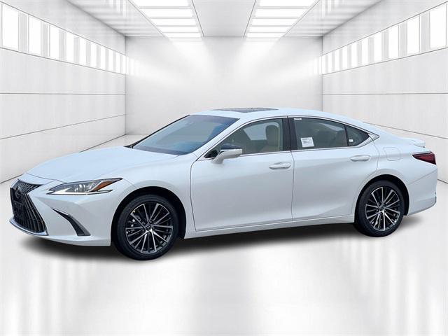 new 2025 Lexus ES 300h car, priced at $46,486