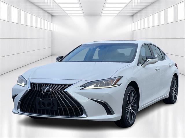 new 2025 Lexus ES 300h car, priced at $46,486