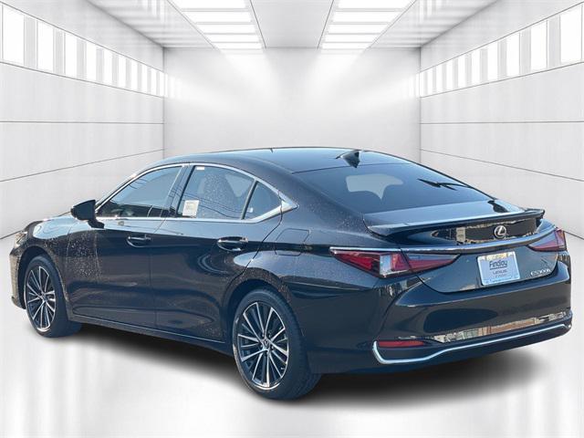 new 2025 Lexus ES 300h car, priced at $48,420