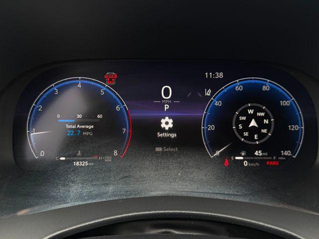 used 2023 Toyota Highlander car, priced at $44,999