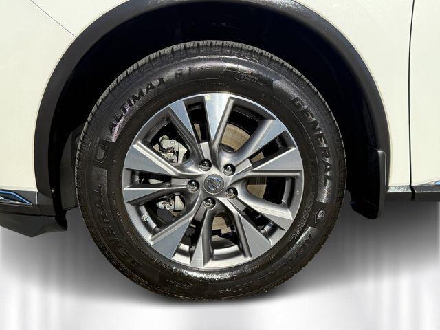 used 2017 Nissan Murano car, priced at $17,999