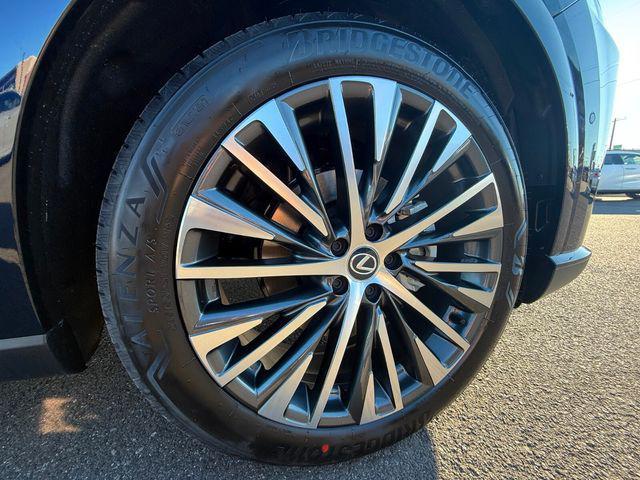new 2025 Lexus RX 350 car, priced at $61,110