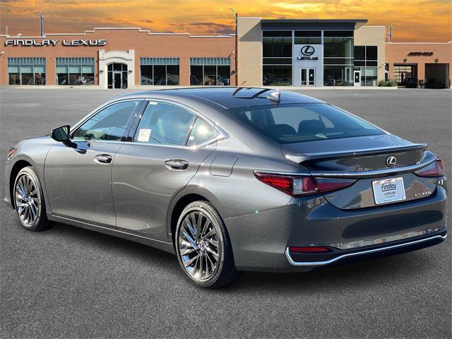 new 2025 Lexus ES 300h car, priced at $56,564