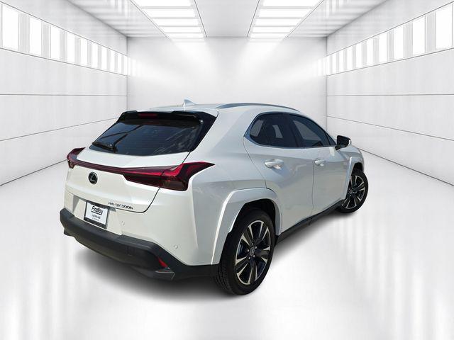 new 2025 Lexus UX 300h car, priced at $43,694