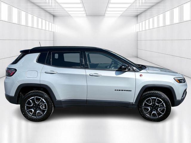 used 2024 Jeep Compass car, priced at $30,999