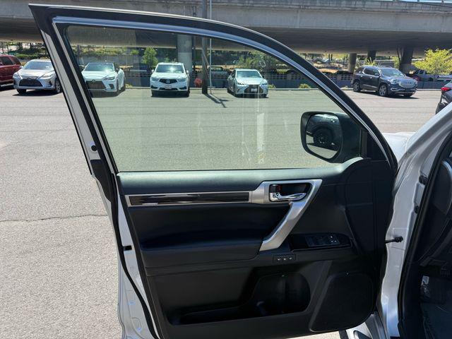used 2014 Lexus GX 460 car, priced at $17,999