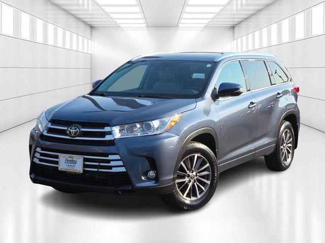 used 2018 Toyota Highlander car, priced at $27,999