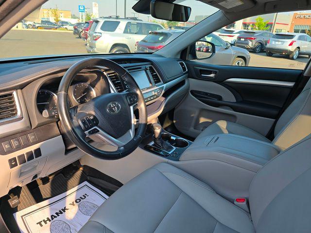 used 2018 Toyota Highlander car, priced at $27,999