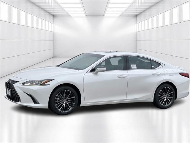 new 2025 Lexus ES 300h car, priced at $50,944