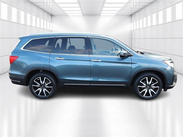 used 2019 Honda Pilot car, priced at $27,999