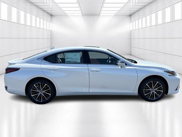 new 2025 Lexus ES 300h car, priced at $50,770