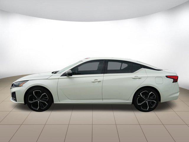 used 2023 Nissan Altima car, priced at $20,499