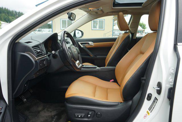 used 2015 Lexus CT 200h car, priced at $16,999