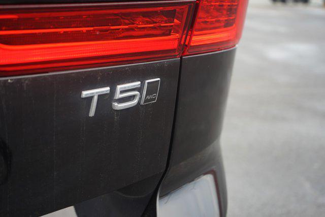 used 2021 Volvo XC60 car, priced at $25,499