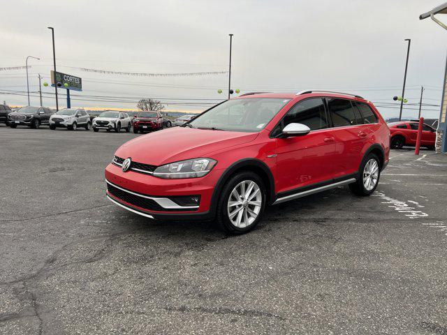 used 2019 Volkswagen Golf Alltrack car, priced at $20,497