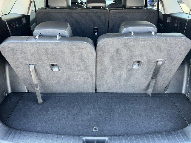 used 2024 Kia Sorento car, priced at $26,999