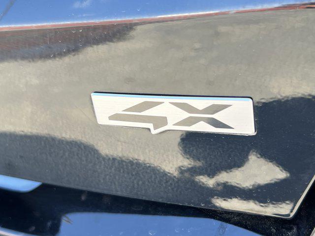 used 2024 Kia Sorento car, priced at $26,999