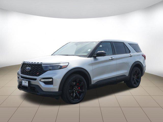 used 2022 Ford Explorer car, priced at $27,999