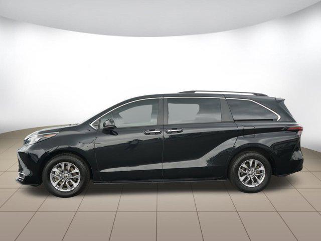 used 2024 Toyota Sienna car, priced at $41,499