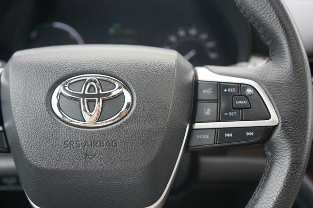used 2024 Toyota Sienna car, priced at $41,499