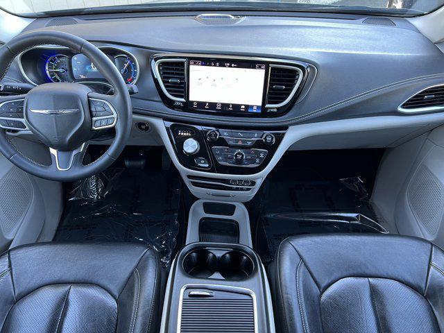 used 2022 Chrysler Pacifica Hybrid car, priced at $22,997