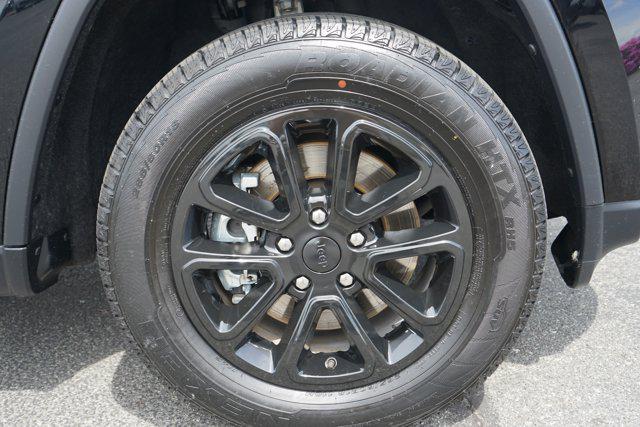 used 2022 Jeep Grand Cherokee car, priced at $24,499
