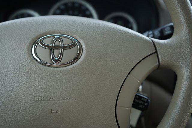 used 2004 Toyota Sienna car, priced at $6,999