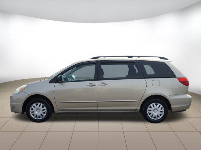 used 2004 Toyota Sienna car, priced at $6,999