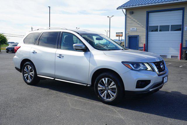 used 2020 Nissan Pathfinder car, priced at $21,999