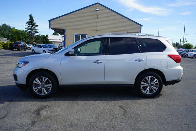 used 2020 Nissan Pathfinder car, priced at $21,999