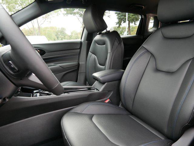 new 2026 Jeep Compass car, priced at $35,417
