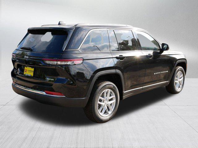 new 2024 Jeep Grand Cherokee car, priced at $35,999