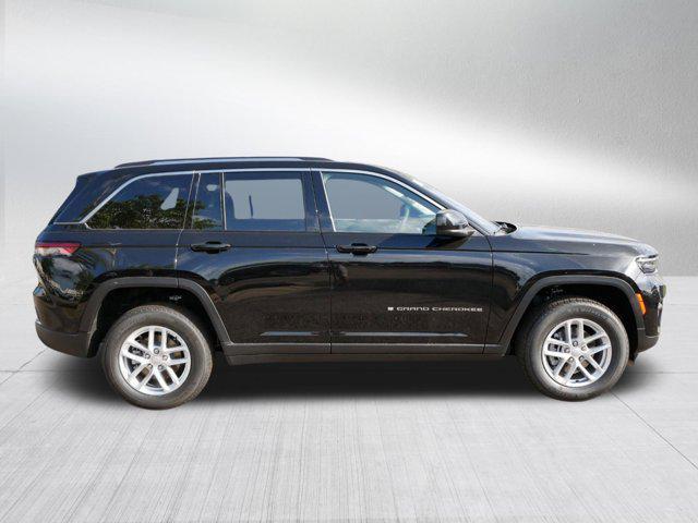 new 2024 Jeep Grand Cherokee car, priced at $35,999