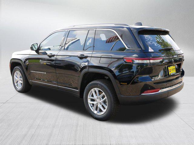 new 2024 Jeep Grand Cherokee car, priced at $35,999