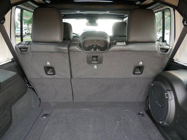 new 2025 Jeep Wrangler car, priced at $58,172