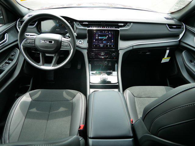 new 2025 Jeep Grand Cherokee L car, priced at $51,370