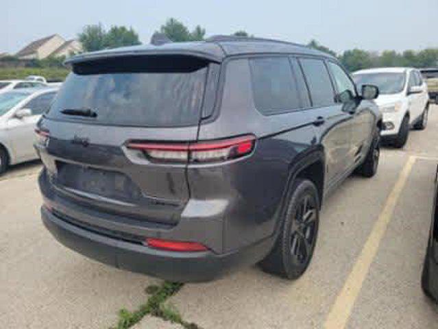 used 2022 Jeep Grand Cherokee L car, priced at $33,089