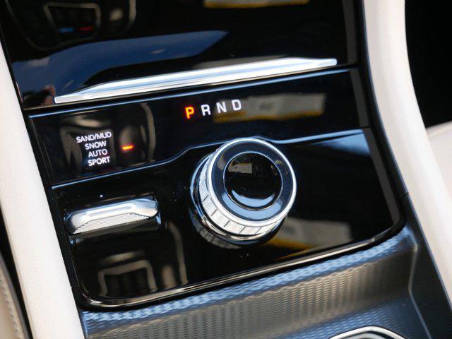 new 2025 Jeep Grand Cherokee car, priced at $49,139