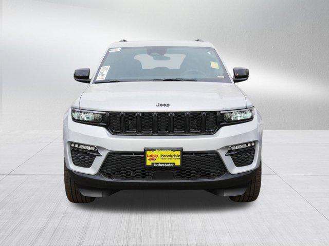 new 2025 Jeep Grand Cherokee car, priced at $44,999