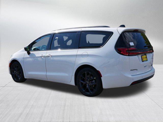 new 2026 Chrysler Pacifica car, priced at $48,556